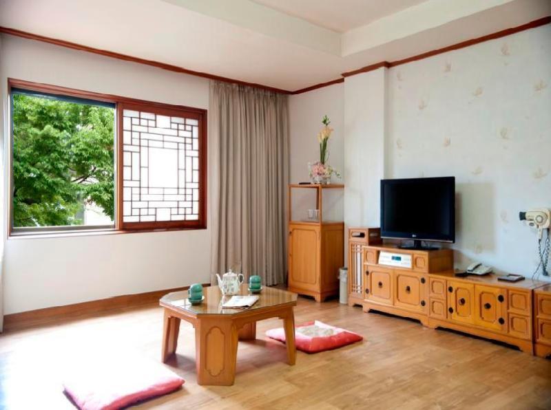 Onyang Hot Spring Hotel Asan Bagian luar foto