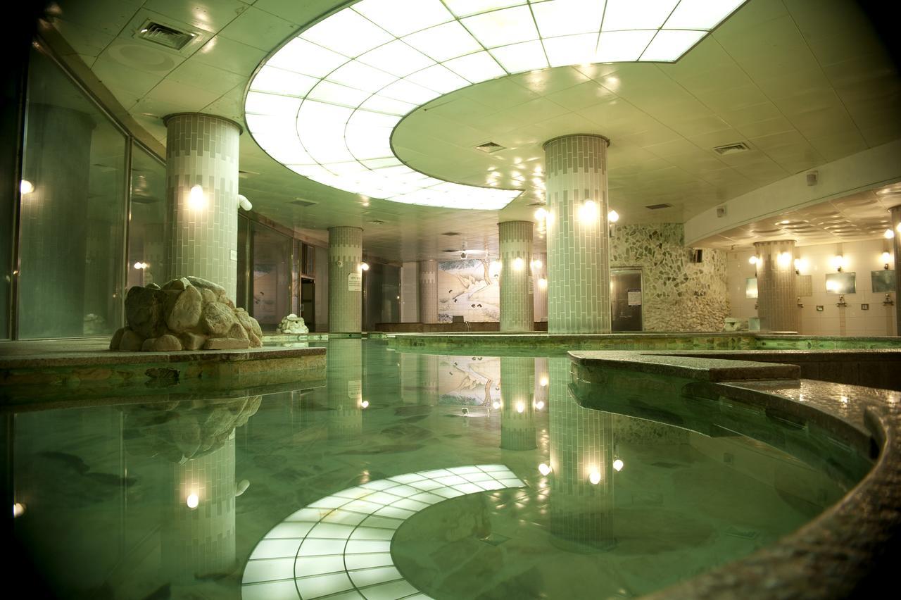 Onyang Hot Spring Hotel Asan Bagian luar foto