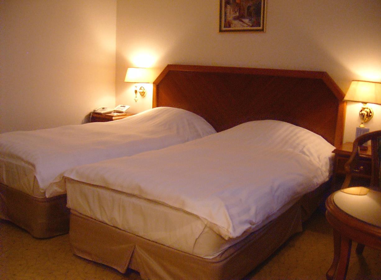 Onyang Hot Spring Hotel Asan Bagian luar foto