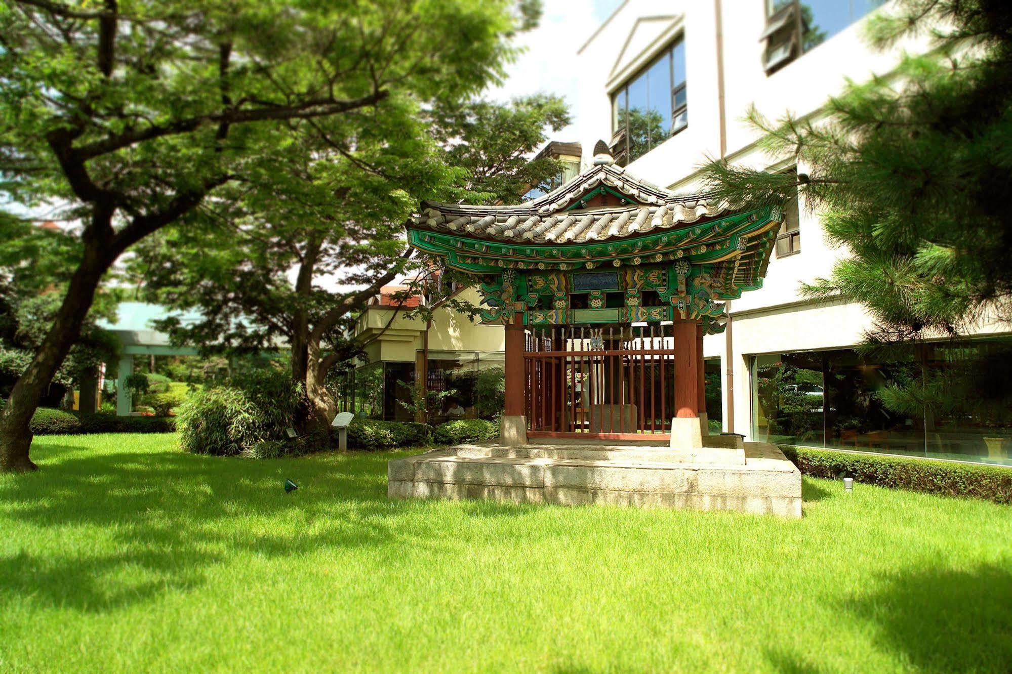 Onyang Hot Spring Hotel Asan Bagian luar foto